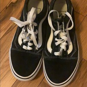 black classic vans(used)